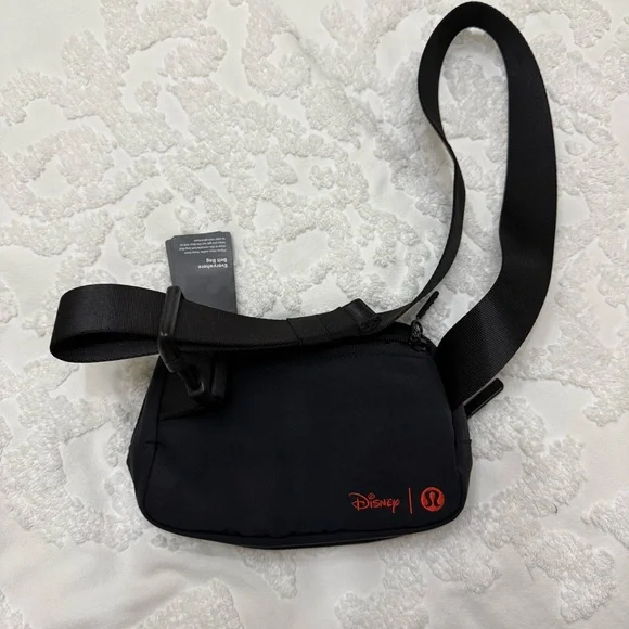 Lululemon/Disney Black Belt Bag - Picture 6 of 9
